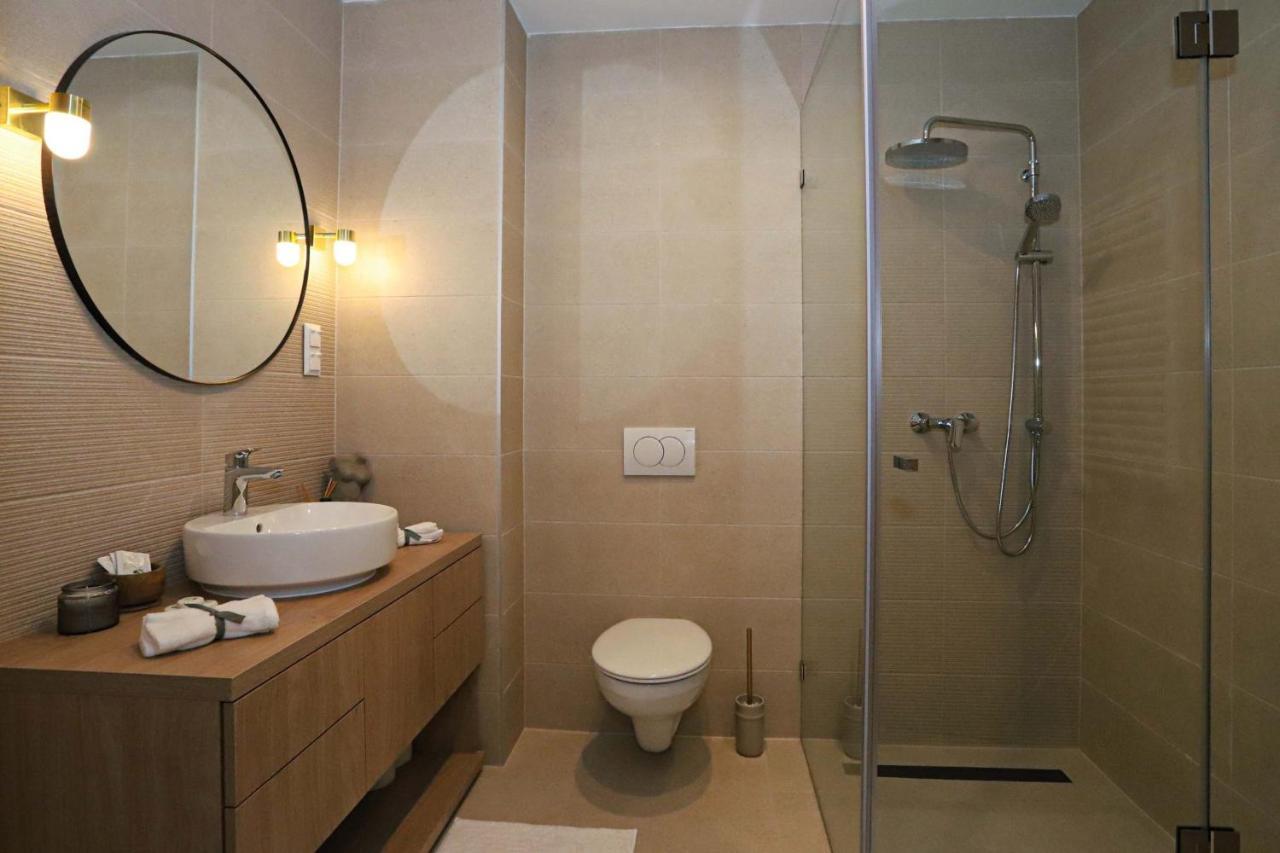 Platan Beach Apartman With Lakeview Balatonboglár Exteriör bild